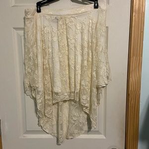 Lace skirt